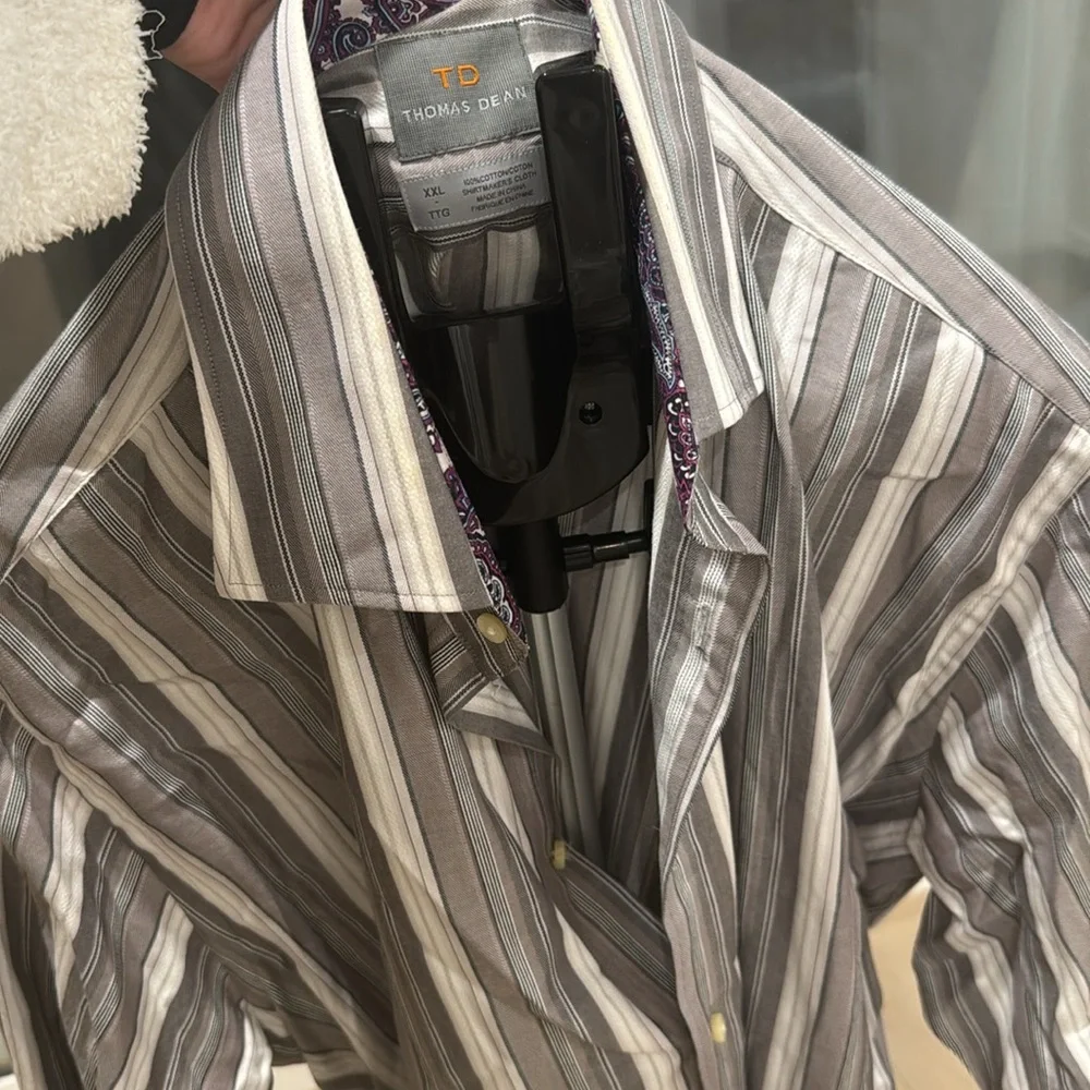 Grey button down bundle - Picture 3 of 7